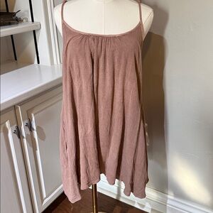 Beautiful & Flowy Strappy Sleeveless Top Mustard Seed. NWT Sz small (g1)